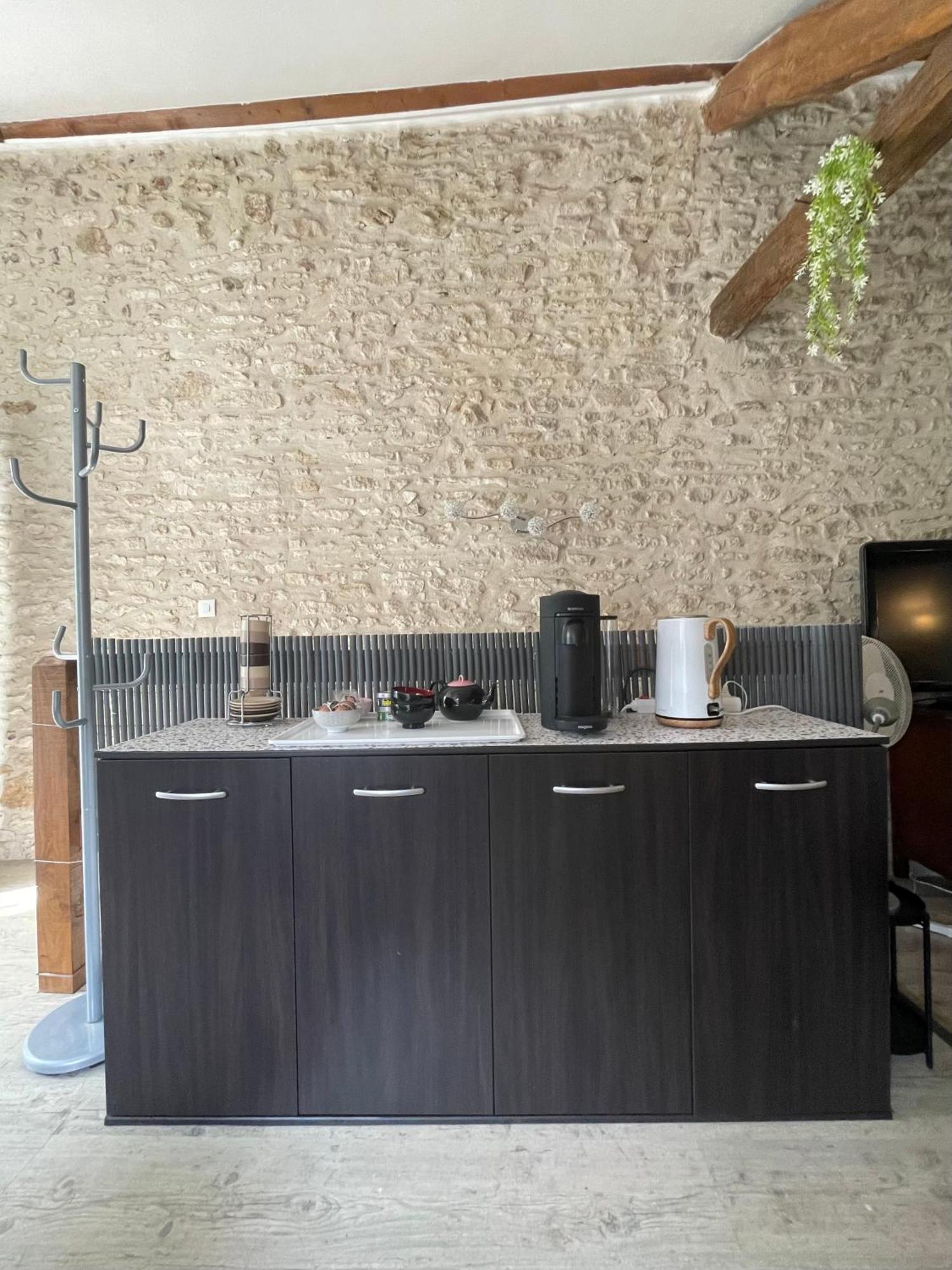 Maison Bleue Beynes  エクステリア 写真