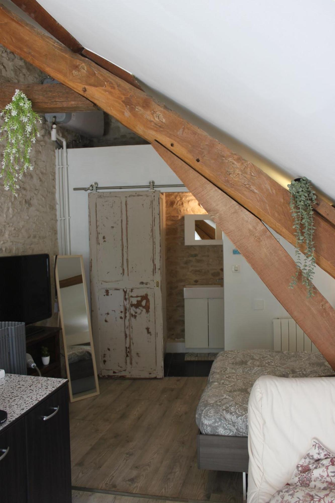 Maison Bleue Beynes  エクステリア 写真